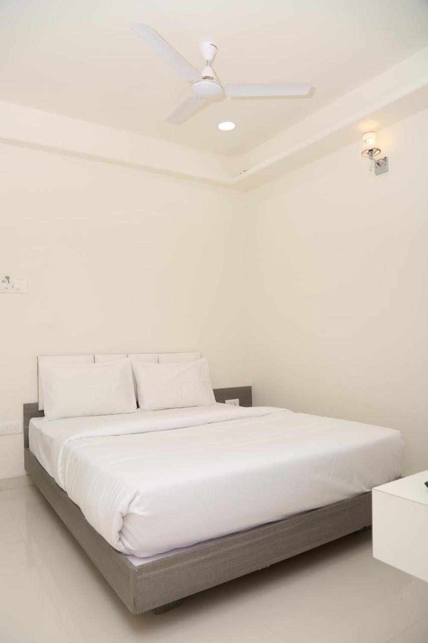 Hotel Lotus Chandrapur Eksteriør billede